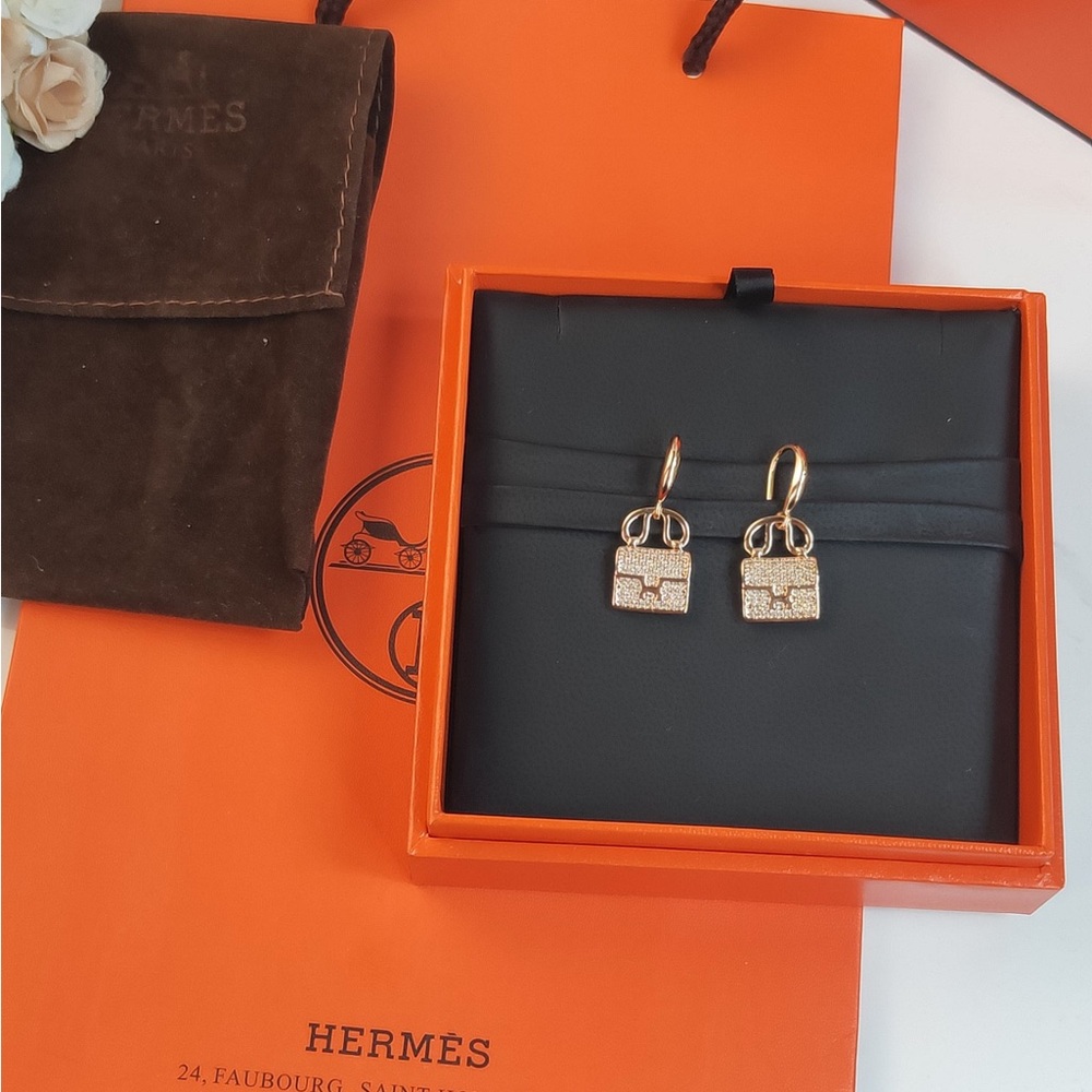Hermes women's earrings
